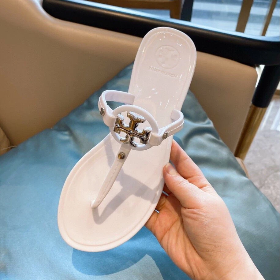2021 Factory Outlet Quality Fashion Brand Women's Shoes Jelly Sandals T Strap Flip-flops, Picture color
2021 Factory Outlet Quality Fashion Brand Women's Shoes Jelly Sandals T Strap Flip-flops, Picture color
