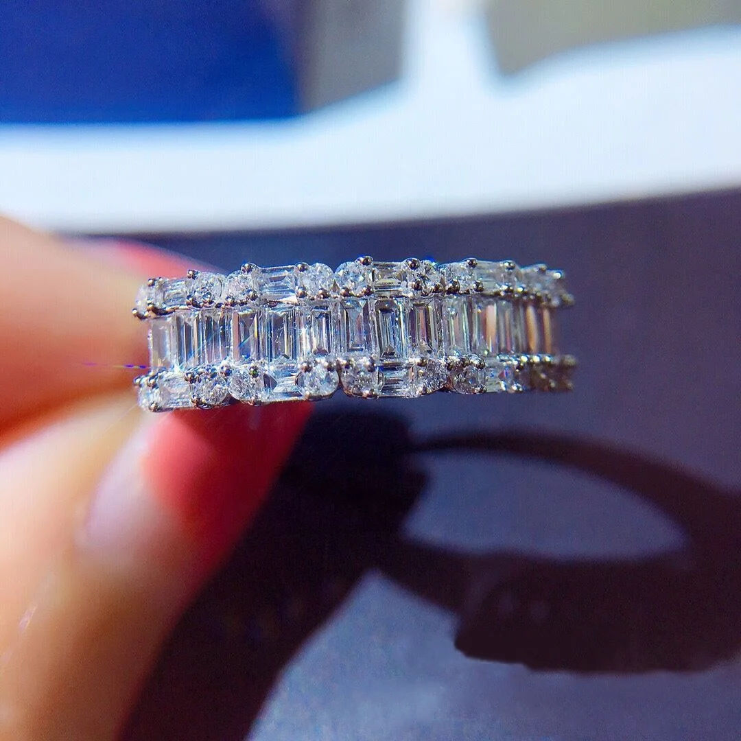 Luxury Fashion Inlaid White Square Zircon Ring Ladies Fashion Crystal Engagement Wedding Ring Party Jewelry, Customized color
Luxury Fashion Inlaid White Square Zircon Ring Ladies Fashion Crystal Engagement Wedding Ring Party Jewelry, Customized color