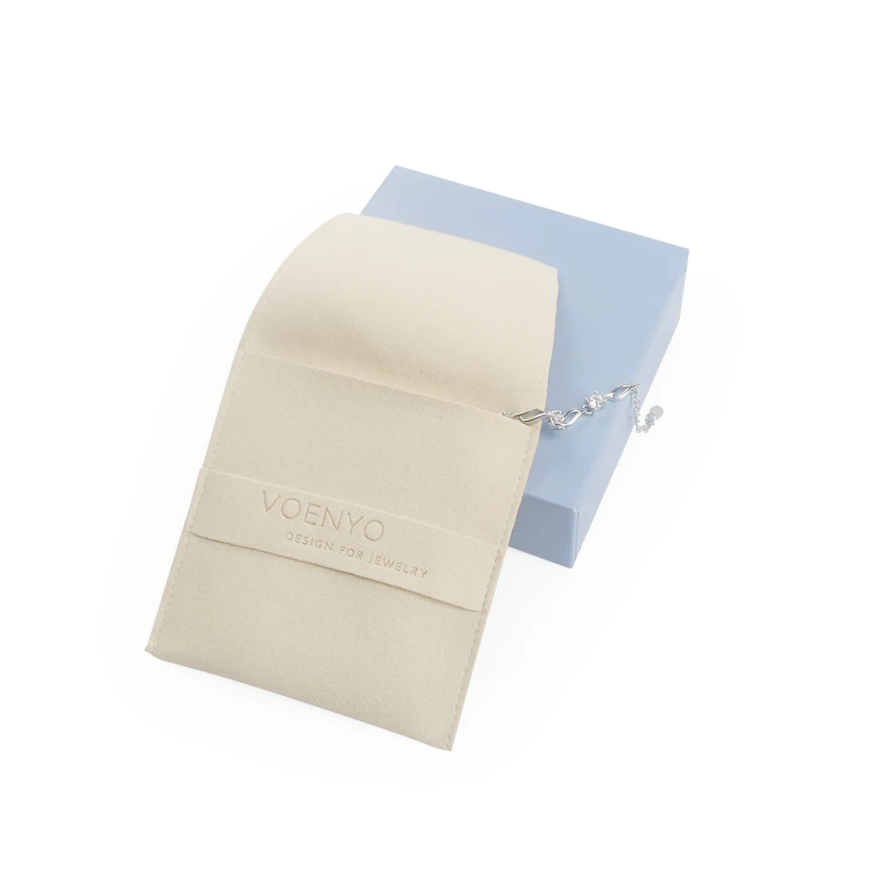 8*8 good quality jewellery envelop bag custom logo embossing print microfiber jewelry pouch with banner
8*8 good quality jewellery envelop bag custom logo embossing print microfiber jewelry pouch with banner