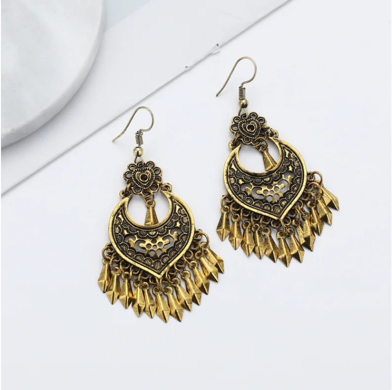 Hot Fashion Retro Trendy Ethnic Style Tassel Earrings For Women Personality Street Style Jewelry Earring, Gold silver
Hot Fashion Retro Trendy Ethnic Style Tassel Earrings For Women Personality Street Style Jewelry Earring, Gold silver