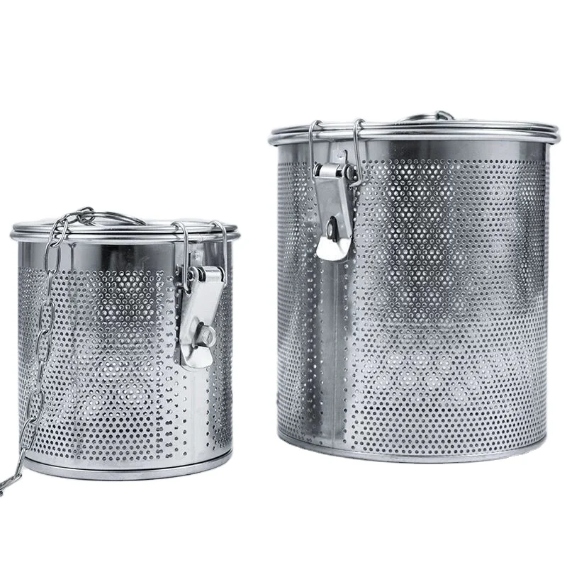 Stainless Steel 18/8 Perforated Strainer - One Touch Lock System - Restaurant & Home Use 
Stainless Steel 18/8 Perforated Strainer - One Touch Lock System - Restaurant & Home Use