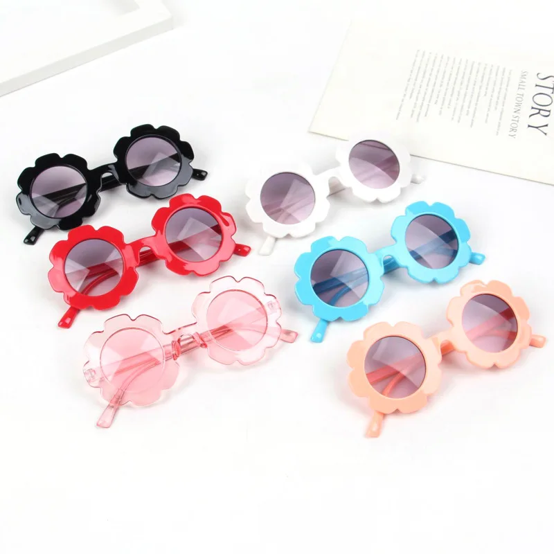 Spring summer new child sun glasses sun kids flower irregular cute sunglasses for little girl, As the pictures show
Spring summer new child sun glasses sun kids flower irregular cute sunglasses for little girl, As the pictures show