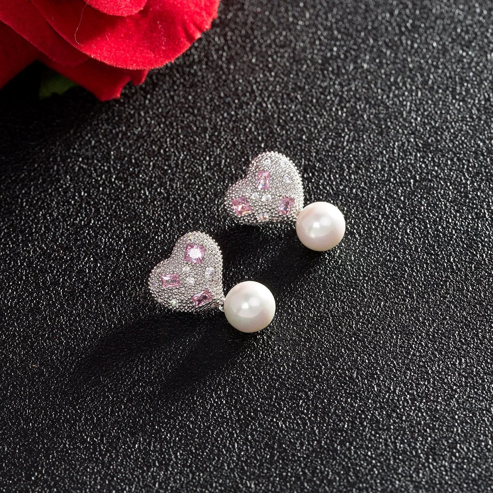 Womens cute love heart pink zirconia pearl S925 silver needles stud earrings jewellery, Gold
Womens cute love heart pink zirconia pearl S925 silver needles stud earrings jewellery, Gold