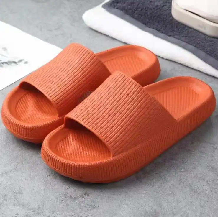 Wholesale beach Leather slippers men sandals mens leather slippers anti-slip flip flops men's slipper for summer
Wholesale beach Leather slippers men sandals mens leather slippers anti-slip flip flops men's slipper for summer