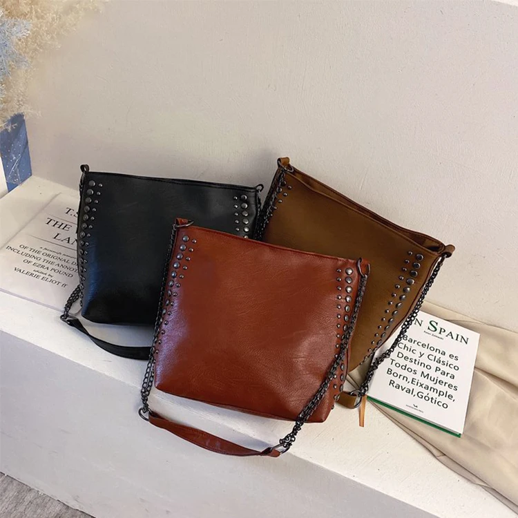 New Fashion Rivet Crossbody Shoulder Bag Ladies Messenger Bags Metal Chain Shoulder Bag
New Fashion Rivet Crossbody Shoulder Bag Ladies Messenger Bags Metal Chain Shoulder Bag