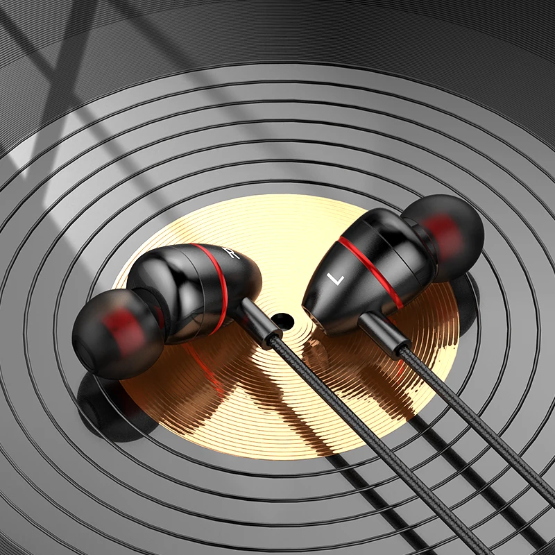 High-end Strong Bass Metal Shell Mic Case Wired Cellphone Volume Music earphone suppliers
High-end Strong Bass Metal Shell Mic Case Wired Cellphone Volume Music earphone suppliers