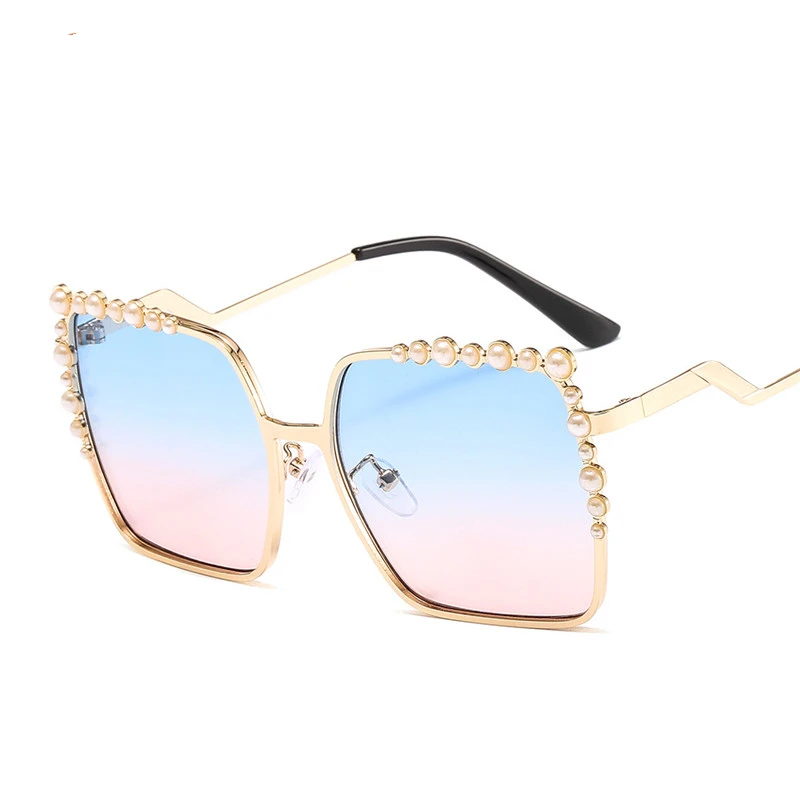 2021 New Fashion Sunglasses Women Pearl Luxury Gradient Color Oversized Sunglasses, Picture shows
2021 New Fashion Sunglasses Women Pearl Luxury Gradient Color Oversized Sunglasses, Picture shows