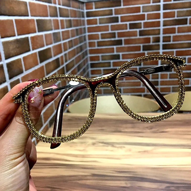 SKYWAY Gold Rhinestone Sunglasses For Women Luxury Rhinestones Sun Glasses Vintage Clear Lens Shades
SKYWAY Gold Rhinestone Sunglasses For Women Luxury Rhinestones Sun Glasses Vintage Clear Lens Shades