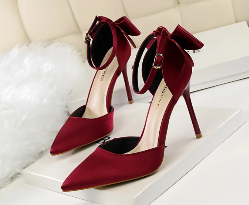 Wholesale Lace-Up Bowknot Korean Sandals High Heel Shoes With Belt for Female Women's Ladies, Multiple colors
Wholesale Lace-Up Bowknot Korean Sandals High Heel Shoes With Belt for Female Women's Ladies, Multiple colors
