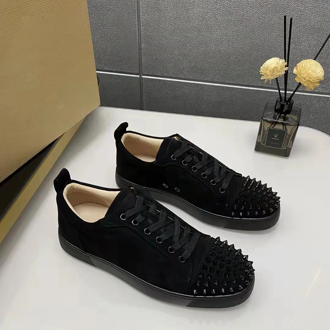 Famous Brand Suede Men's Party Rivet Upper Red Bottom Real Leather Black Luxury Designer Sneakers Set Auger Red Sole Shoes, 6 colors
Famous Brand Suede Men's Party Rivet Upper Red Bottom Real Leather Black Luxury Designer Sneakers Set Auger Red Sole Shoes, 6 colors
