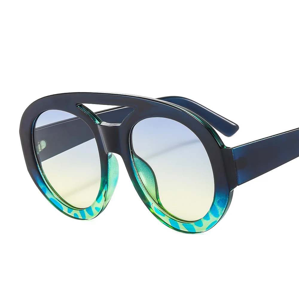 Sunglasses 2023 luxury big frames oversized sun glasses plastic uv400 wholesale sunglasses for women and men
Sunglasses 2023 luxury big frames oversized sun glasses plastic uv400 wholesale sunglasses for women and men