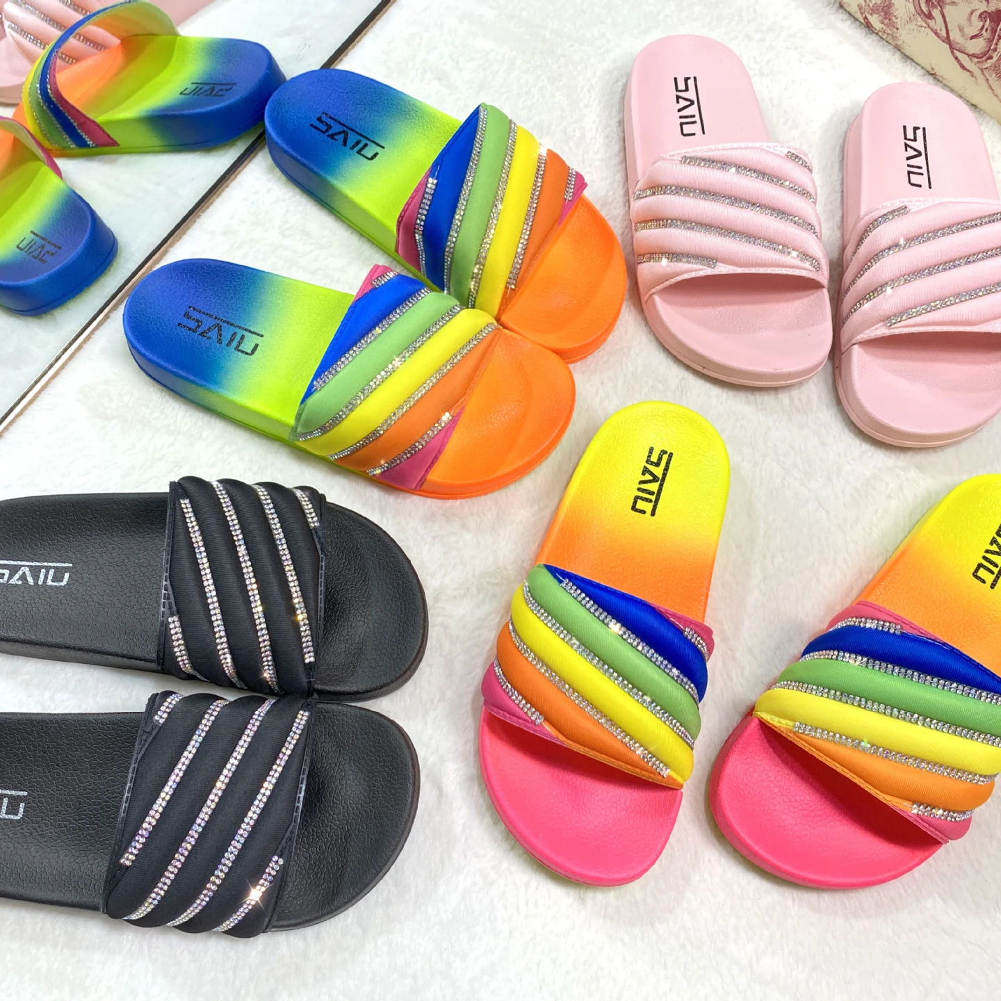 F22013A fashion hot summer 2021 women slippers plus size slippers women beach crystal slippers, Black, pink, color, rose
F22013A fashion hot summer 2021 women slippers plus size slippers women beach crystal slippers, Black, pink, color, rose