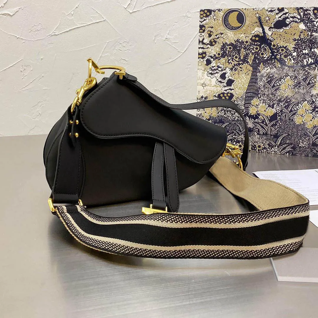Wholesale fashion shoulder bag leather lady messenger bag designer brand luxury handbag, Black
Wholesale fashion shoulder bag leather lady messenger bag designer brand luxury handbag, Black