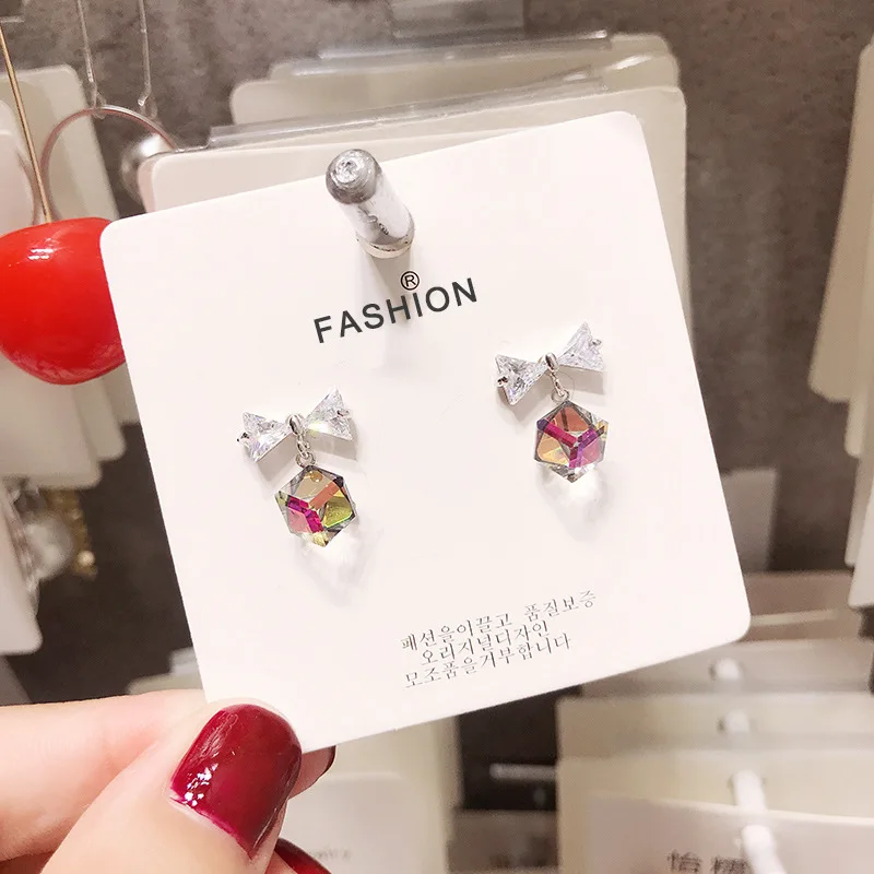 women bowknot colorful rhinestone earrings for lady korean crystal stud earrings (KER435), Same as the picture
women bowknot colorful rhinestone earrings for lady korean crystal stud earrings (KER435), Same as the picture
