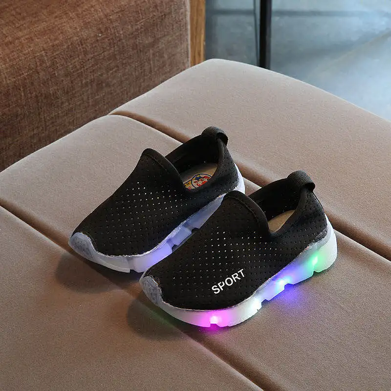 wholesale china new look comfortable kids casual sneakers luminous shoes, As picture show or customized
wholesale china new look comfortable kids casual sneakers luminous shoes, As picture show or customized