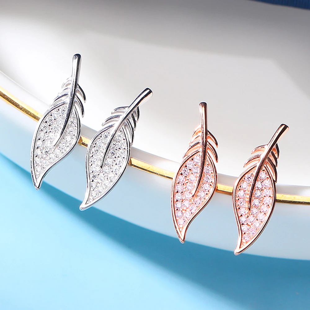 New Design Korea 925 Pure Silver Jewelry CZ Silver Leaf Love Micro-Set Zircon Stud Bridal Earrings Cubic Earring Women Zirconia
New Design Korea 925 Pure Silver Jewelry CZ Silver Leaf Love Micro-Set Zircon Stud Bridal Earrings Cubic Earring Women Zirconia
