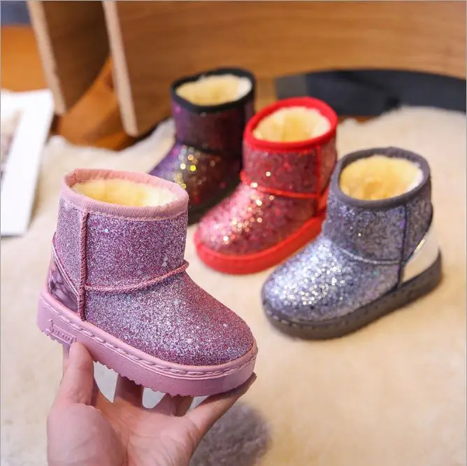 2020 New fashion trend winter ankle snow leather Shoes cowboy Unisex Kids Short custom wholesale baby children boots
2020 New fashion trend winter ankle snow leather Shoes cowboy Unisex Kids Short custom wholesale baby children boots
