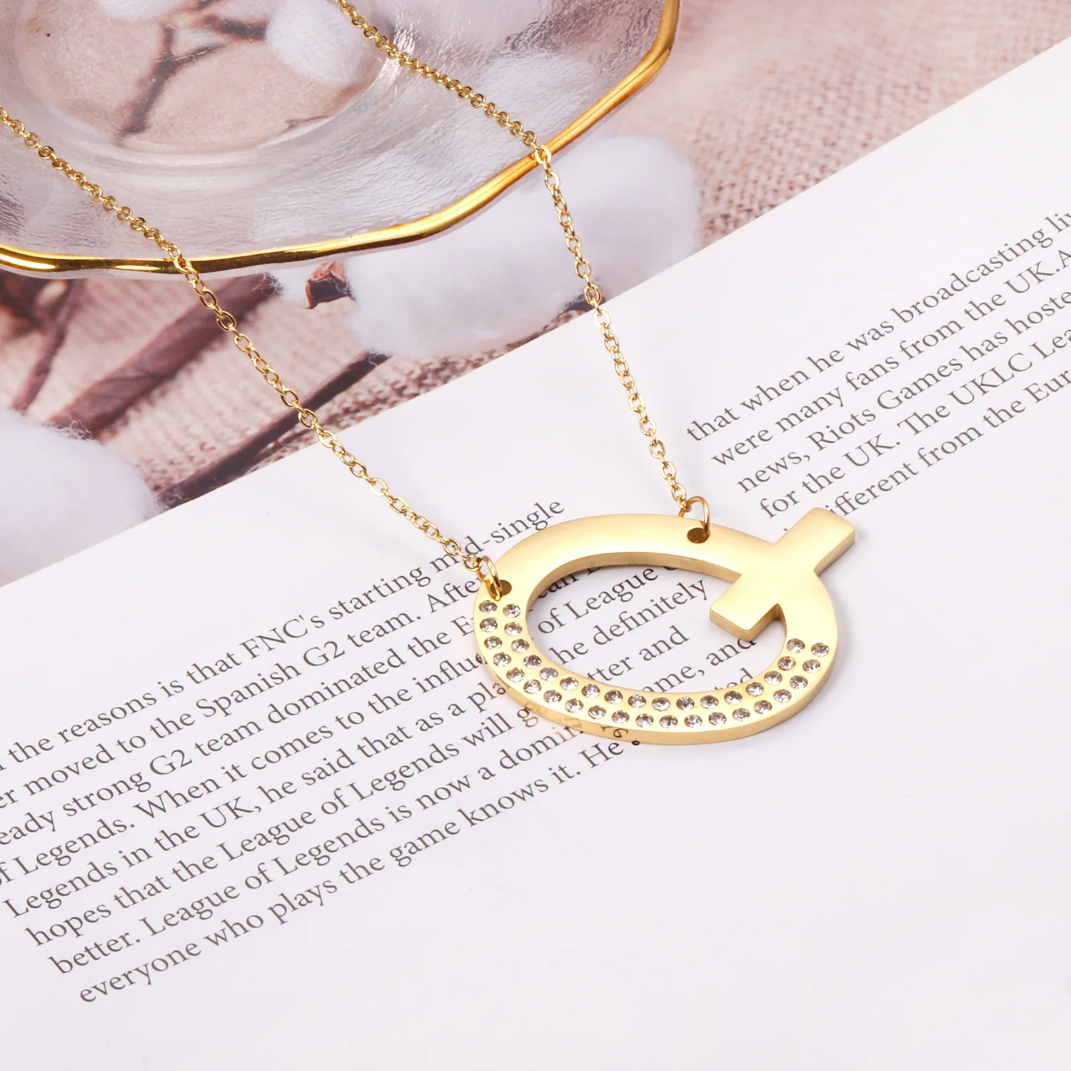 Ason Trendy Initial Letter Stainless Steel Necklace 18K Gold Plated Zircon 26 Alphabet Pendant Necklace Jewelry
Ason Trendy Initial Letter Stainless Steel Necklace 18K Gold Plated Zircon 26 Alphabet Pendant Necklace Jewelry