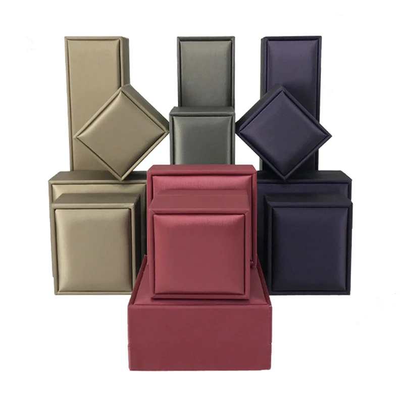 Custom Classic Luxury Jewelry Box Grey Pu Leather Elegant Ring Necklace BraceletJewelry Box, Customized color
Custom Classic Luxury Jewelry Box Grey Pu Leather Elegant Ring Necklace BraceletJewelry Box, Customized color