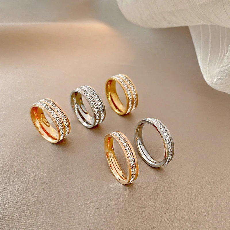 High Quality Diamond Rings Retro Simple Luxury Fashion Wedding Rings Women Classic Couple Ring
High Quality Diamond Rings Retro Simple Luxury Fashion Wedding Rings Women Classic Couple Ring