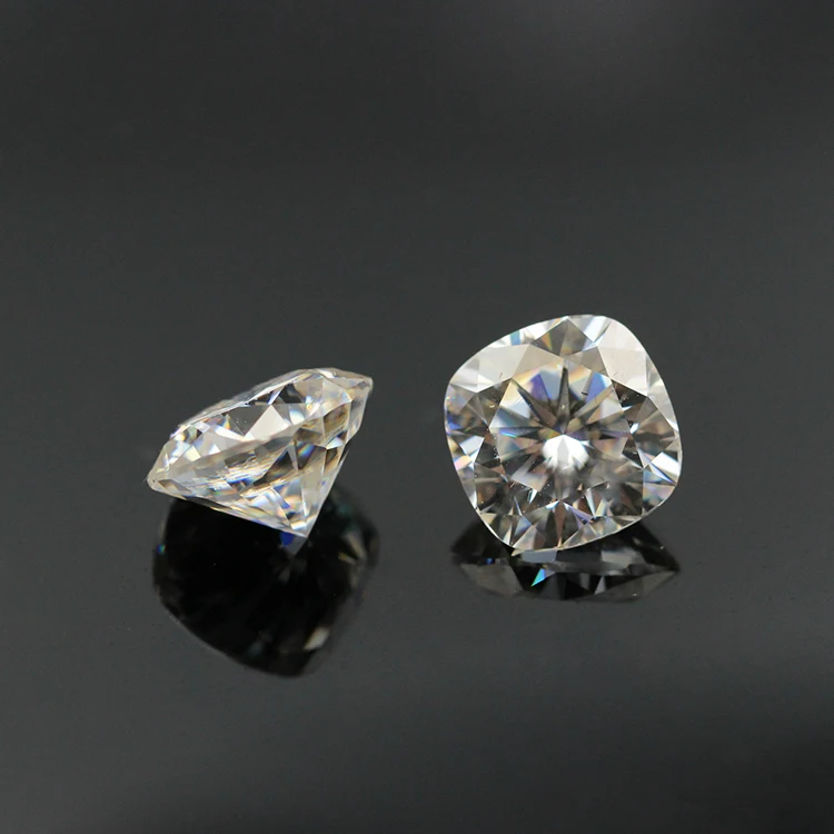 Loose Gemstone Wholesale Full Size in-stock DEF White VVS Clarity Cushion Diamond Loose Moissanite
Loose Gemstone Wholesale Full Size in-stock DEF White VVS Clarity Cushion Diamond Loose Moissanite