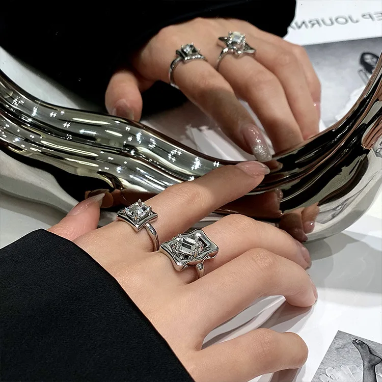 Vershal C-55 New Arrival Silver Plated Hip-hop Trendy Square Zircon Open Ring For Women
Vershal C-55 New Arrival Silver Plated Hip-hop Trendy Square Zircon Open Ring For Women