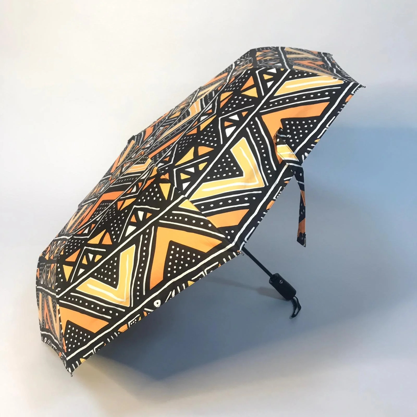 African Print Umbrella Colorful Sunny Rainy Daily Automatic Folding Umbrella, As pictures
African Print Umbrella Colorful Sunny Rainy Daily Automatic Folding Umbrella, As pictures