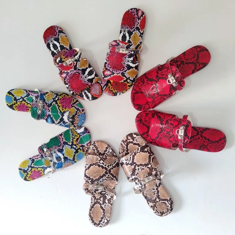 2022 New Trend High Quality Hard-wearing Anti-slippery Plus Size Women's Ladies Slippers, Beige, red, green, colorful 
2022 New Trend High Quality Hard-wearing Anti-slippery Plus Size Women's Ladies Slippers, Beige, red, green, colorful