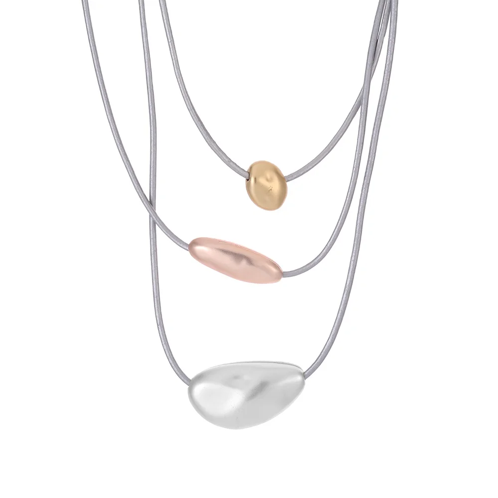 Fashionable and classic necklaces are popular Amazon multi-layer necklaces for ladies with leather-rope alloy jewelry necklaces
Fashionable and classic necklaces are popular Amazon multi-layer necklaces for ladies with leather-rope alloy jewelry necklaces