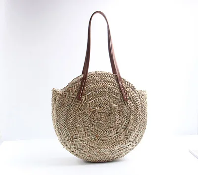 New Water Grass Round Straw Bag Woven Beach Bag One-shoulder Fashion Simple Summer Holiday Women Bag Handbags, Like photo
New Water Grass Round Straw Bag Woven Beach Bag One-shoulder Fashion Simple Summer Holiday Women Bag Handbags, Like photo
