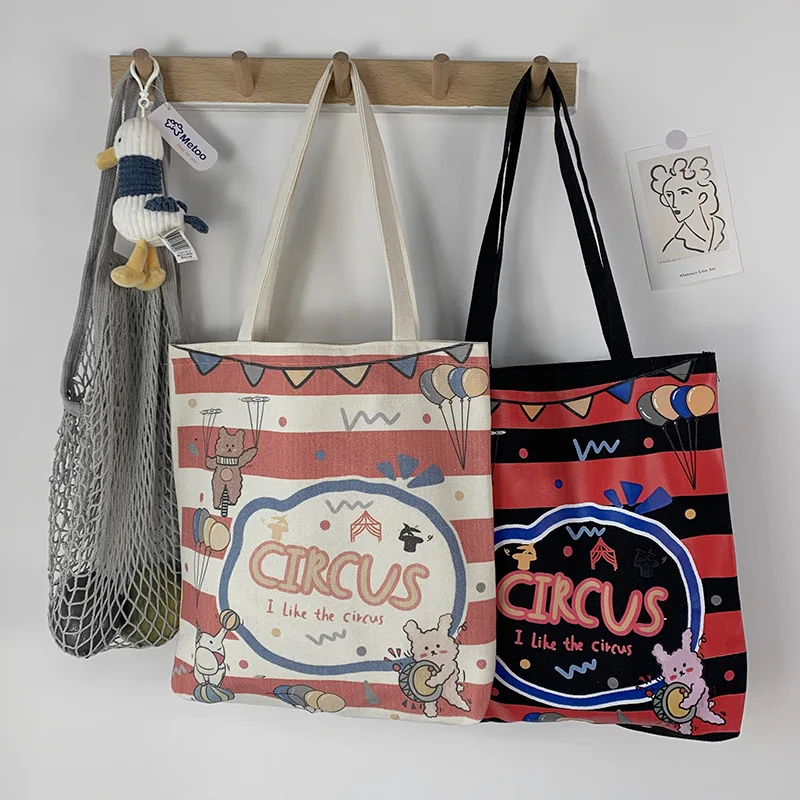 2021 New Summer Custom Canvas Bag Woman's cartoon single Shoulder cute shopping handbag wholesale, Black
2021 New Summer Custom Canvas Bag Woman's cartoon single Shoulder cute shopping handbag wholesale, Black