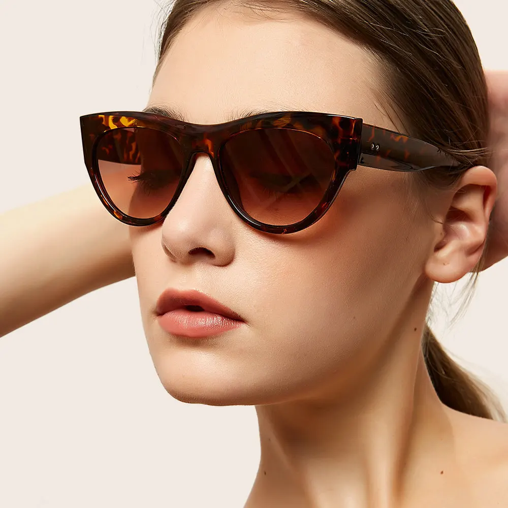 SKYWAY Vintage Leopard Women Cat Eye Sunglasses China Factory Custom Made Fashion Sun Glasses For Female
SKYWAY Vintage Leopard Women Cat Eye Sunglasses China Factory Custom Made Fashion Sun Glasses For Female