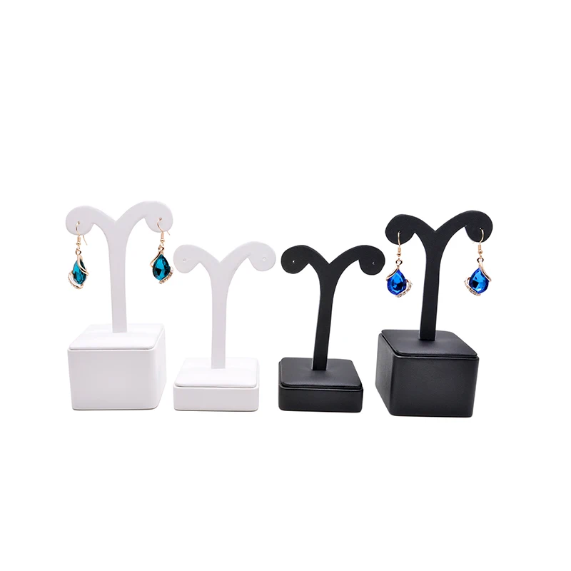 Custom PU leather necklace jewelry earrings display stand, Black/white
Custom PU leather necklace jewelry earrings display stand, Black/white
