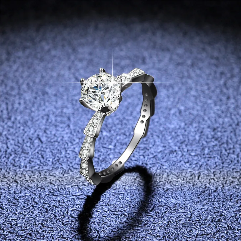 Women Trendy Sparkling Moissanite Ring Silver 925 Original Brilliant Cut Diamond Test Past D Color Moissanite Gemstone Rings
Women Trendy Sparkling Moissanite Ring Silver 925 Original Brilliant Cut Diamond Test Past D Color Moissanite Gemstone Rings