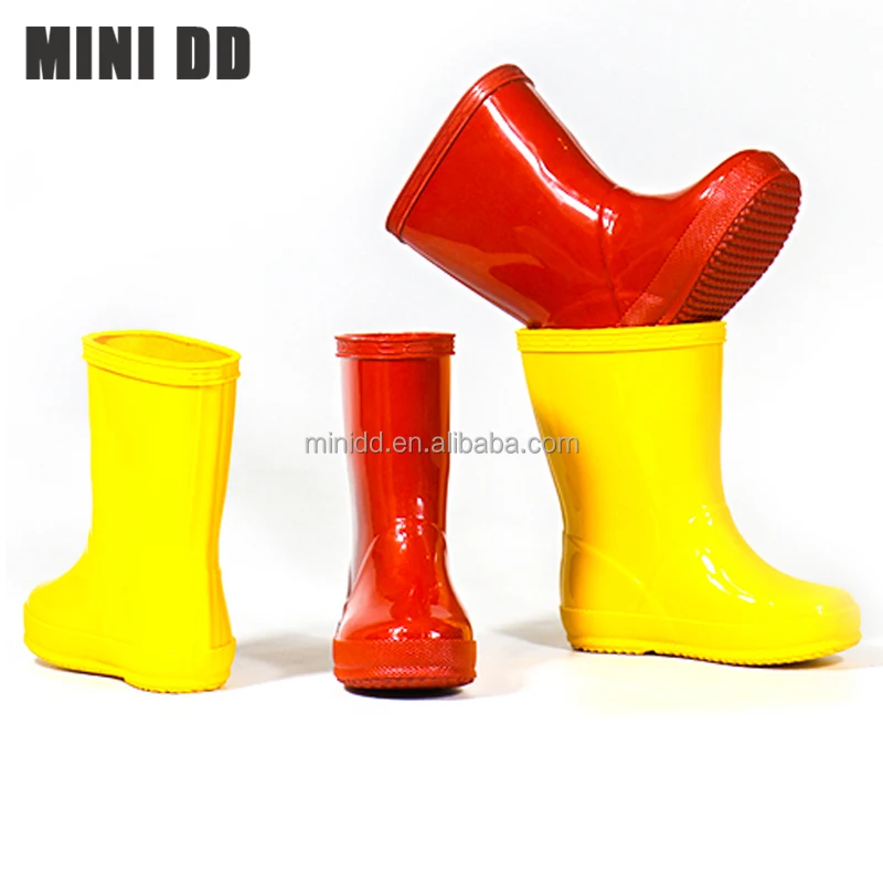 MINI DD Children Classic Rain Boots for Boys Girls Pure Color Simple Midi Boots Hot Sale Baby Toddlers Unisex Water Shoes
MINI DD Children Classic Rain Boots for Boys Girls Pure Color Simple Midi Boots Hot Sale Baby Toddlers Unisex Water Shoes