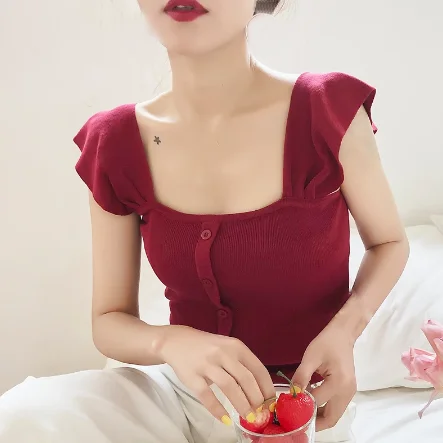 2021 New Sweet Square Neck Short Sleeve Tee High Quality Special Knit Anti-pilling Woven Slim fit Women's T-shirt
2021 New Sweet Square Neck Short Sleeve Tee High Quality Special Knit Anti-pilling Woven Slim fit Women's T-shirt