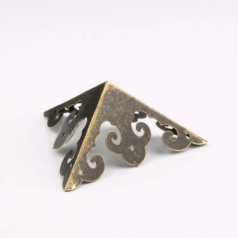 Chinese Retro Carved Hardware Accessories Wooden Case Jewelry Box Decorative Antique Brass Edge Corner Protectors, Bronze/gold/silver
Chinese Retro Carved Hardware Accessories Wooden Case Jewelry Box Decorative Antique Brass Edge Corner Protectors, Bronze/gold/silver