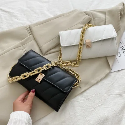 M191 fashion texture customised chain handbags women small square bags wholesale famous brands satchel, White,red,blue,black,brown
M191 fashion texture customised chain handbags women small square bags wholesale famous brands satchel, White,red,blue,black,brown
