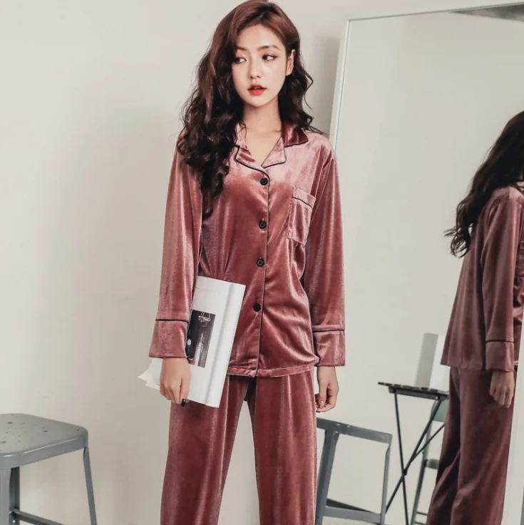 Hot sale velvet women pajamas long sleeves trousers homewear V-neck plus size pajamas set, Customized color
Hot sale velvet women pajamas long sleeves trousers homewear V-neck plus size pajamas set, Customized color