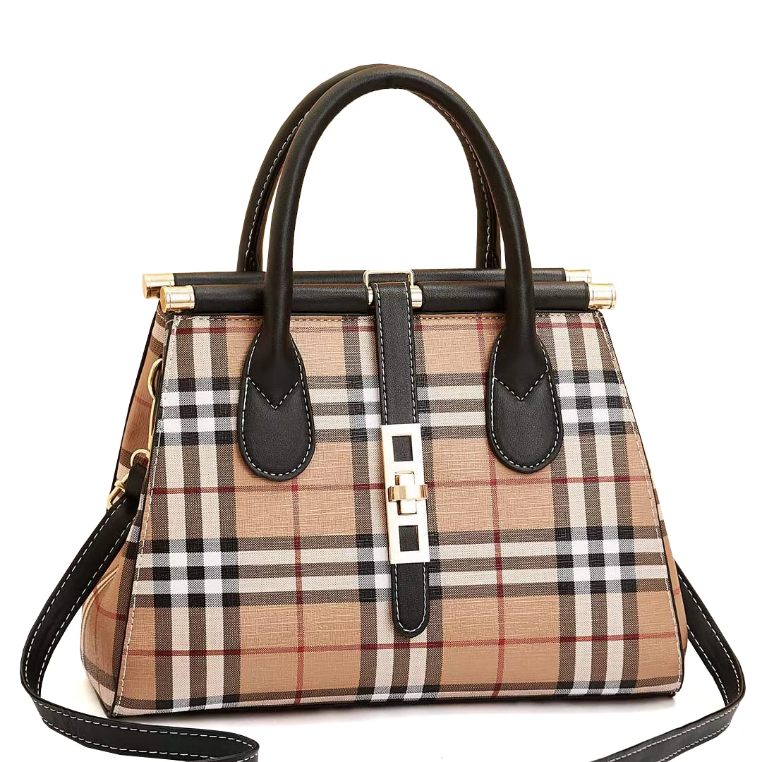 Factory wholesale new fashion practical leather women handbag twist buckle single shoulder bag cross body bag large capacity
Factory wholesale new fashion practical leather women handbag twist buckle single shoulder bag cross body bag large capacity