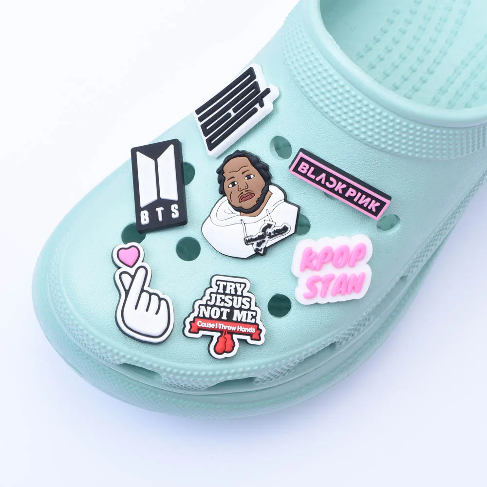 Designer charm clog PVC beach croc shoe decoration accessories hole shoes charm buckle gift for kids, As pictures
Designer charm clog PVC beach croc shoe decoration accessories hole shoes charm buckle gift for kids, As pictures