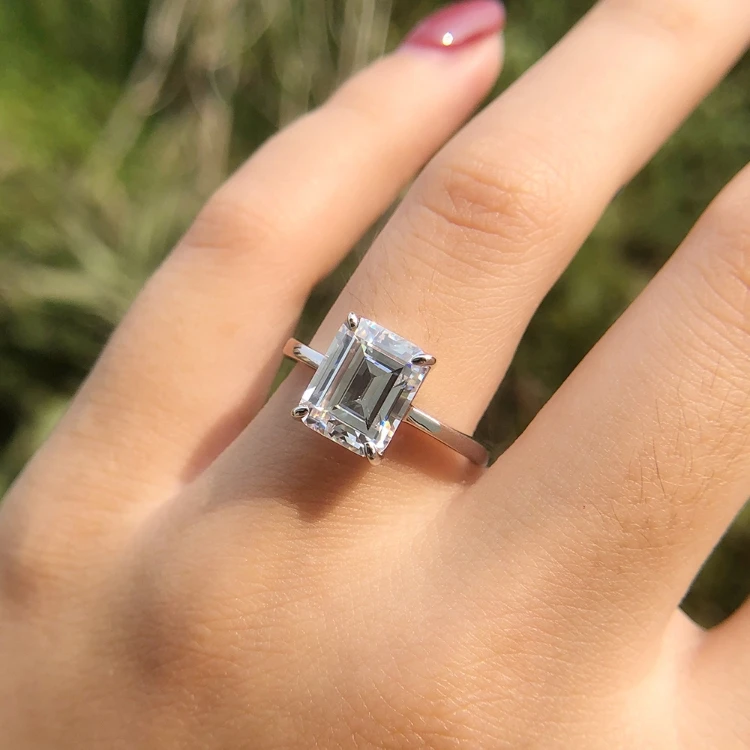 Chinese Factory Jewelries Diamond Fang Ring Luxury Sterling Silver 925 Jewelry 10*8 High Carbon Drill Rings
Chinese Factory Jewelries Diamond Fang Ring Luxury Sterling Silver 925 Jewelry 10*8 High Carbon Drill Rings