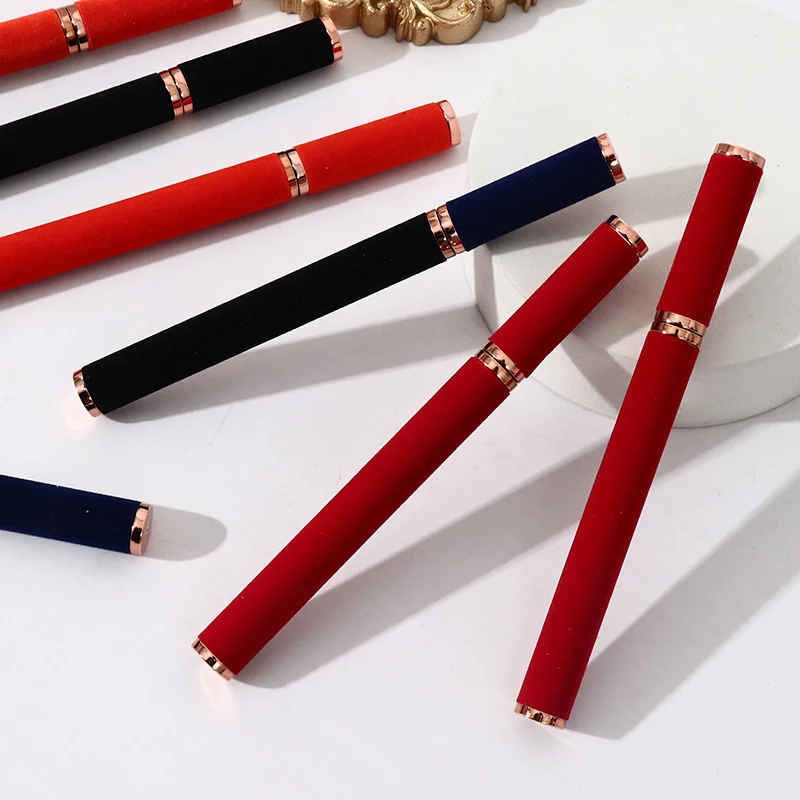2021 new design multichrome water activated eyeliner twist pencil private label magic eyeliner adhensive pen
2021 new design multichrome water activated eyeliner twist pencil private label magic eyeliner adhensive pen
