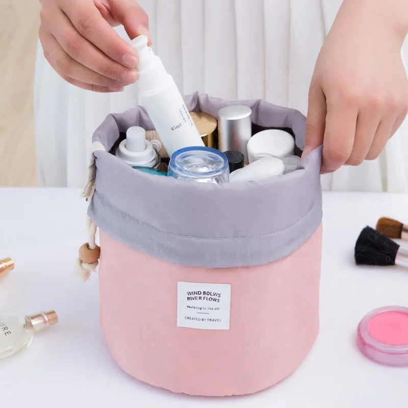 Custom logo Cosmetic Packaging Bag Toiletries Bags Travel Polyester Drawstring Cosmetic Bag, Customized color
Custom logo Cosmetic Packaging Bag Toiletries Bags Travel Polyester Drawstring Cosmetic Bag, Customized color