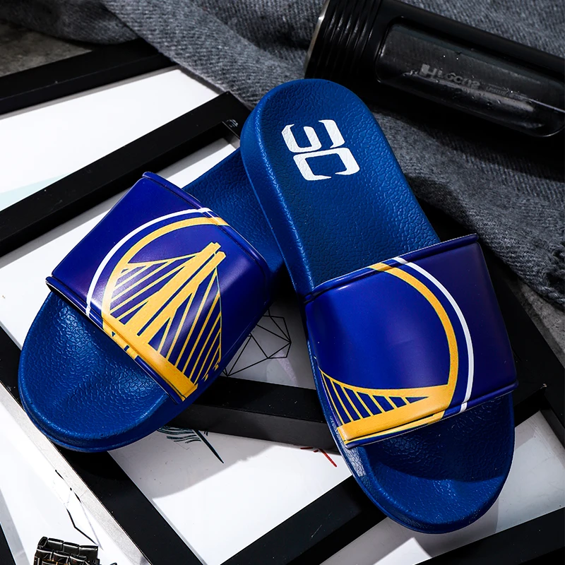 2022 customized LOGO basketball slippers male Lakers soft trend fashion NBA summer wear home soft sports slippers anti skid, Picture
2022 customized LOGO basketball slippers male Lakers soft trend fashion NBA summer wear home soft sports slippers anti skid, Picture