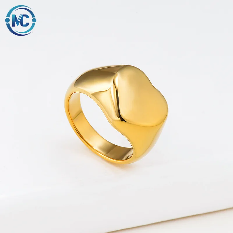 2021 Trendy Round Square Heart Rings Women 18K Gold Plated Stainless Steel Jewelry, As the picture
2021 Trendy Round Square Heart Rings Women 18K Gold Plated Stainless Steel Jewelry, As the picture