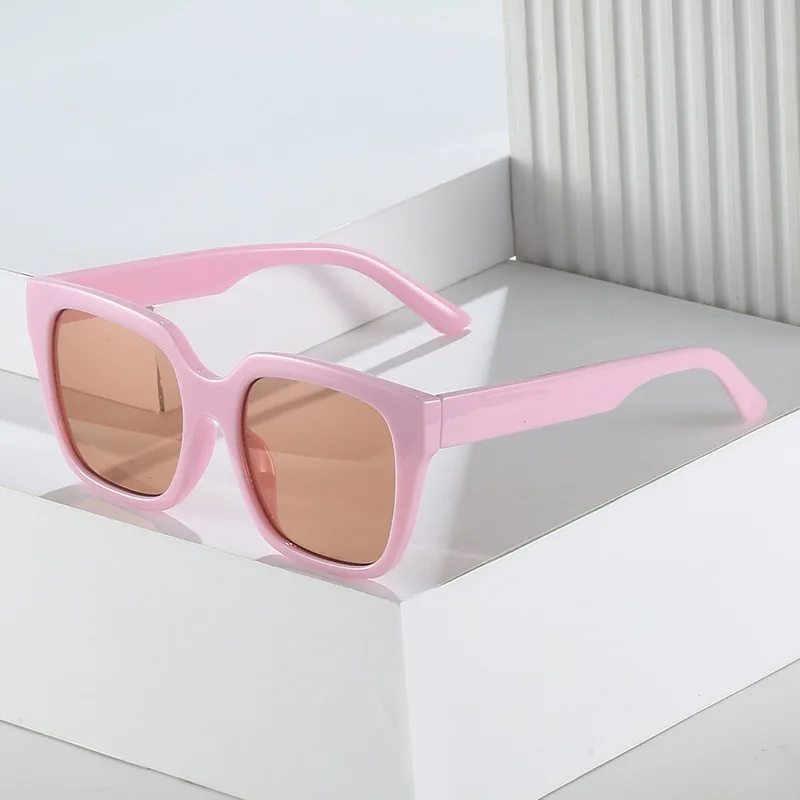 Classic design square small Sunshade Black 2023 Sunglasses Leopard Eyewear White Sunglasses gafas de sol
Classic design square small Sunshade Black 2023 Sunglasses Leopard Eyewear White Sunglasses gafas de sol