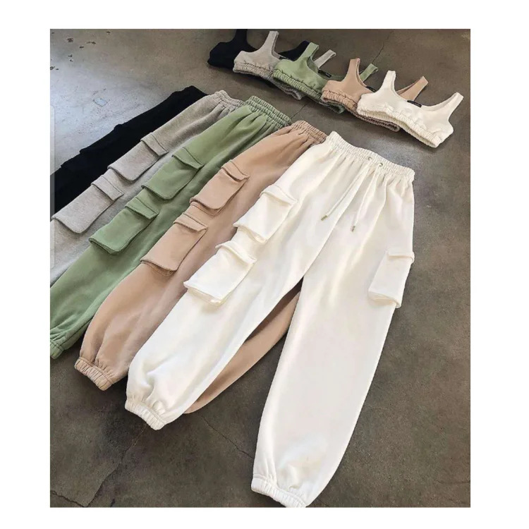 Custom Plain 2 piece Crop top and Joggers Sweat Pants With Pockets Suits Set For Women
Custom Plain 2 piece Crop top and Joggers Sweat Pants With Pockets Suits Set For Women