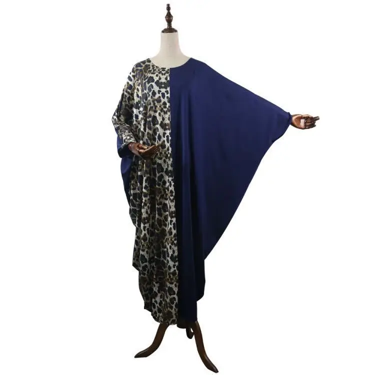 Print of leopard print knit bat sleeve dress in burqas round collar muslim long dress, Black,navy blue
Print of leopard print knit bat sleeve dress in burqas round collar muslim long dress, Black,navy blue