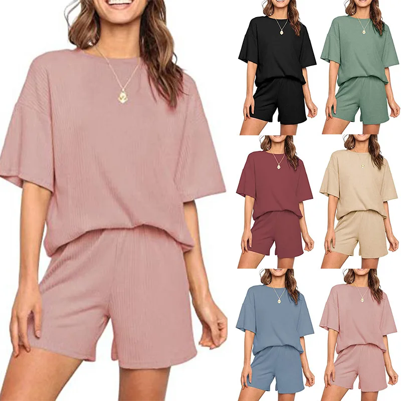 European and American summer new round collar solid color fashion leisure pit strip two piece jacket + shorts casual home wear
European and American summer new round collar solid color fashion leisure pit strip two piece jacket + shorts casual home wear